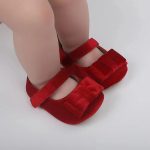 پاپوش نوزادی دخترانه مخمل پاپیون - تصویر 3