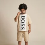 ست تیشرت شلوارک پسرانه مدل BOSS رنگ کرم سایز 50,65 - تصویر 2