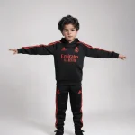 ست هودی و شلوار نخی بچگانه تو کرکی مدل رئال مادرید رنگ مشکی قرمز(3-8سال)