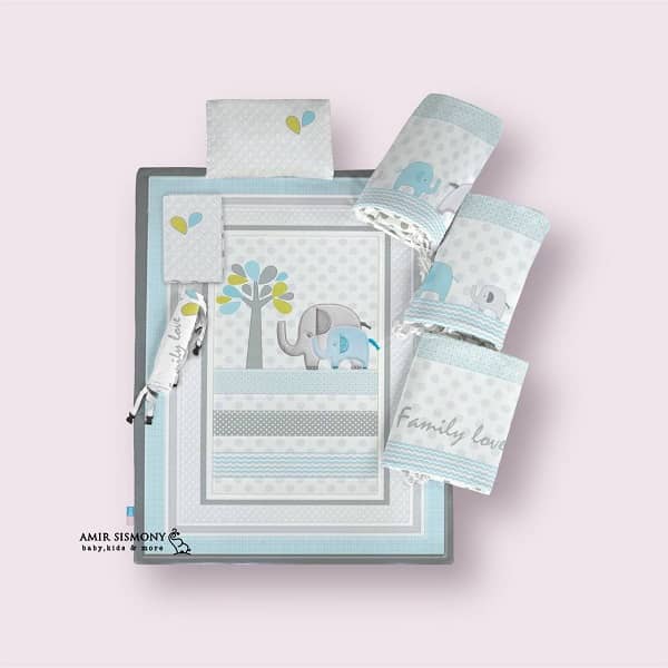 Roseburn-seven-piece-bed-set-FAMILY-LOVE-BOY-design.jpg سرویس خواب هفت تکه رزبرن طرح FAMILY LOVE-BOY - تصویر 1